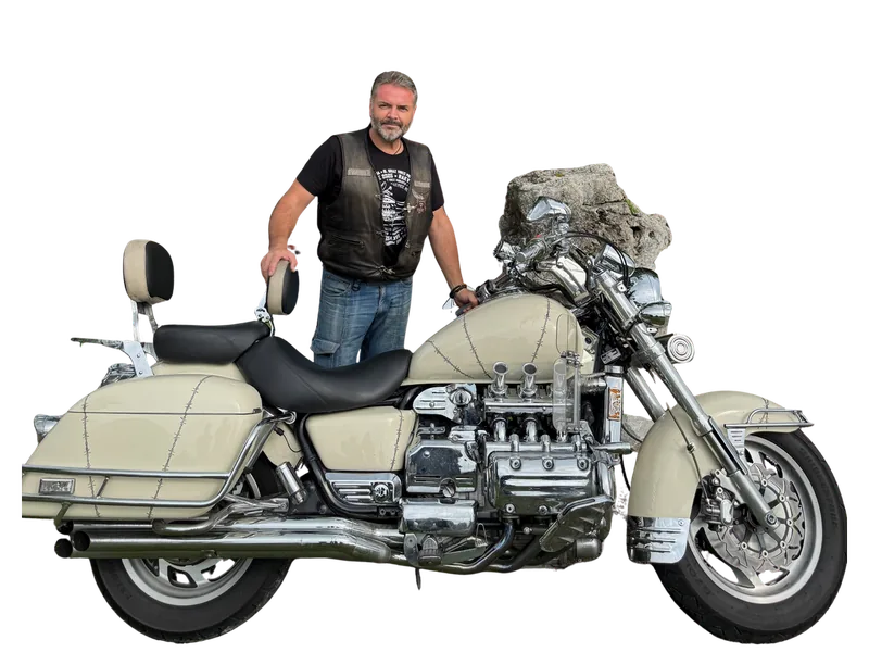 Lachtan (#34614) u své Hondy Valkyrie
